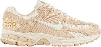 Nike Zoom Vomero 5 Sneaker in Beach Khaki Suede Women Low-Top