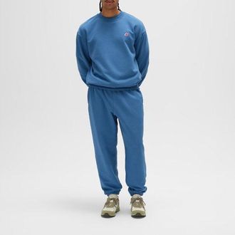 New Balance Mens Made in USA Core Crewneck Sweatshirt in Blue Cotton Fleece, size X-Large