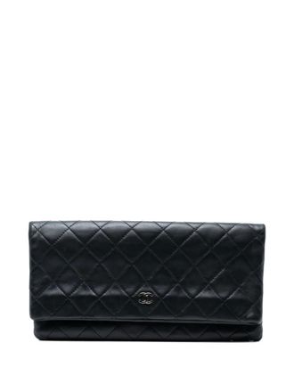 Chanel 2014 Quilted Lambskin CC Beauty Foldover clutch bag - women - Lambskin - One Size - Black