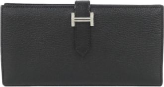 Herm&egrave;s Black Chevre Leather Long Wallet (Bi-Fold) (Pre-Owned)