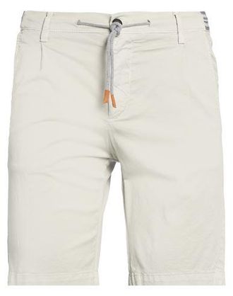 Eleventy Shorts & Bermuda Shorts