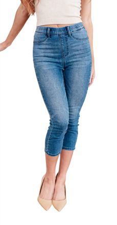 Judy Blue High Rise Cool Denim Pull On Capri Jeans In Medium Wash
