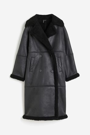 H&M Zweireihiger Mantel mit Teddyfutter - Schwarz