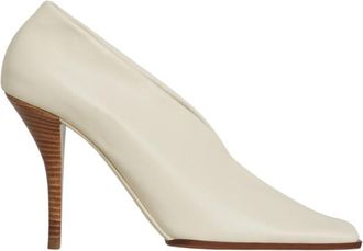 Alaia Beige Slip-on Pumps