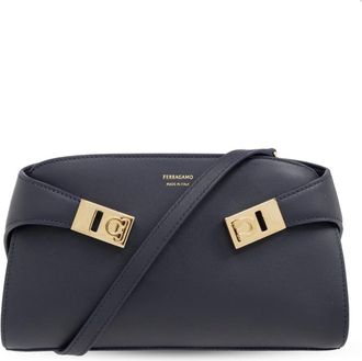 Ferragamo Hug Schoudertas - Dames - Schoudertassen - Blauw - ONE Size - Leer - Tassen