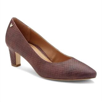 Vionic Womens Mia Heeled Shoe In Merlot