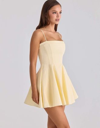 House of CB Dolly - Prendisole corto svasato in cotone color limone-Giallo