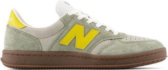 New Balance Hombre T500 en Verde/Amarillo, Gamuza/Malla, Talla 37.5
