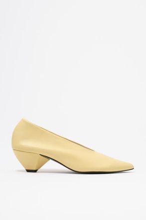 Bimba & Lola Leather Mid-Heel Shoe. in Light Yellow at Nordstrom, Size 38