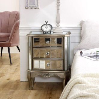 Melody Maison Mirrored 3 Drawer Bedside Table - Tiffany Range in Silver