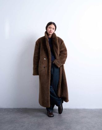 Topshop Cappotto taglio lungo doppiopetto in pile borg marrone