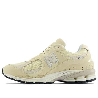 New Balance 2002R Beige M2002RFI