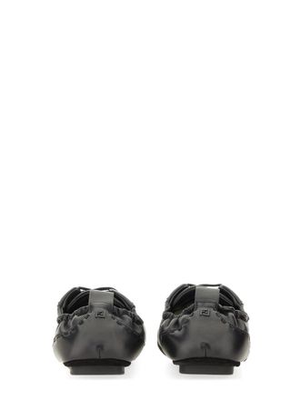 Fendi Fit Sneakers - Black