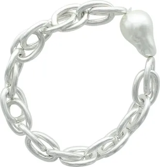 Olivia Welles Bridget Faux Pearl Stretch Bracelet in Silver/White at Nordstrom Rack