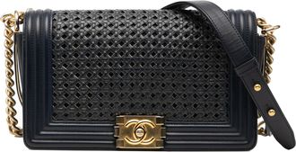 Chanel Tweedehands Oud Medium Gevlochten Schapenvacht Jongens Flap