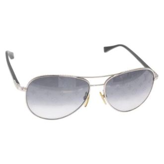 Louis Vuitton Pre-owned Accessories, female, Gray, Size: ONE SIZE Pre-owned Metal Sunglasses