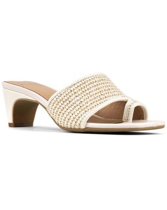 Donald J Pliner Dalayna Sandal