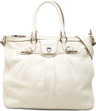 Ferragamo Gancini White Leather Shoulder Bag Tote Bag (Pre-Owned)