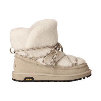 UGG Bota Cl&aacute;sica con Forro de Borrego - Shoes - Mujer - Blanco - 42 EU