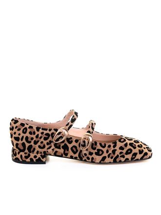 Status Leopard dancer with strap
