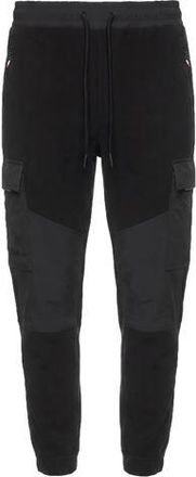 Moncler BOTTOMWEAR - Pantaloni su YOOX.COM