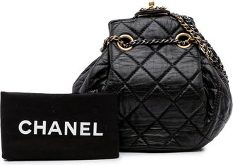 Chanel Hobo Bags - 2021-2025 CC Quilted Lambskin Chain Drawstring Buc - Gr. unisize - in Schwarz - für Damen