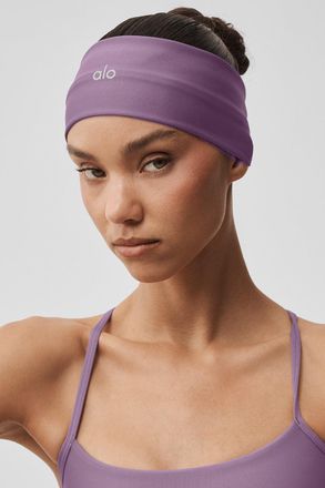 Alo | Airlift Headband in Plum Kiss