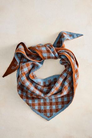 Terrain Checkered Triangle Scarf