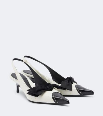 Alexander McQueen Salones destalonados Koko de piel con lazo