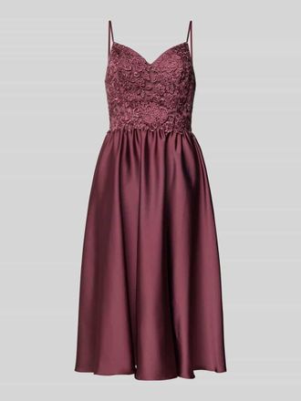 Laona Cocktailkleid mit Ziersteinbesatz in Rostrot, Gr&ouml;&szlig;e 36