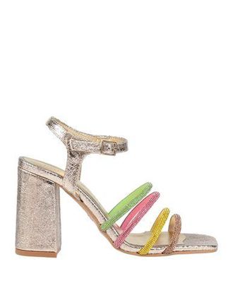 Pregunta CALZATURE - Sandali su YOOX.COM