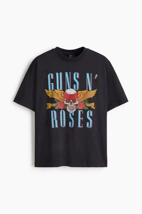 H&M Oversized Fit T-shirt in Black/guns N Roses at Nordstrom, Size X-Large