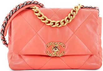 Chanel 19 Flap Bag Quilted Leather Medium crossbody bag - Roze
