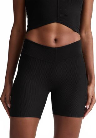 Beyond Yoga Impulse Ribbed V-Waist Biker Short In Black Onyx