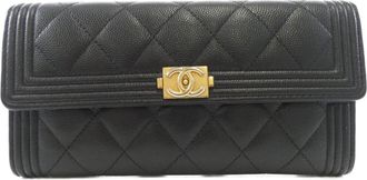 Chanel Boy Chanel Black Grained Calfskin Long Wallet (Bi-Fold) (Pre-Owned)