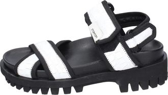 Stokton Flat Sandals, female, White, Size: 7 US Leather Womens Sandals Stylish Comfortable