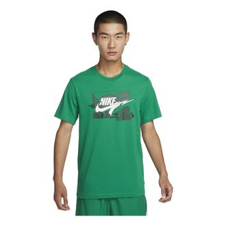 Nike Club Graphic T-Shirt Asia Sizing Green FZ5420-365