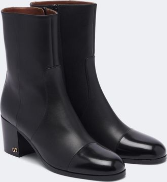 Valentino Garavani VLogo leather ankle boots