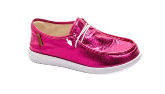 Corkys Footwear Womena Kayak Crinkle Metallic Shoes In Fuchsia