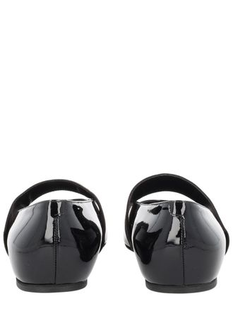Givenchy Flat - Black