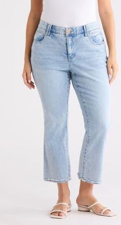Democracy Scalloped Crop Flare Jeans in Light Blue Vintage at Nordstrom Rack, Size 22 W