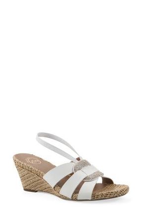 White Mountain Atavi Wedge Espadrille Sandal in White/Smooth at Nordstrom Rack, Size 9.5