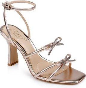 Badgley Mischka Kiyomi Ankle Strap Sandal in Rose Gold Metallic at Nordstrom Rack, Size 7.5