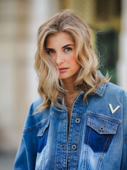 Beach hair 101: How to use sea salt spray