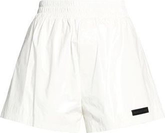 Isabelle Blanche HOSEN & R&Ouml;CKE - Shorts & Bermudashorts auf YOOX.COM