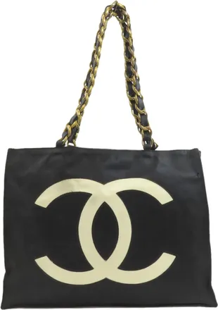 Chanel Black Nylon Tote Bag (Pre-Owned)