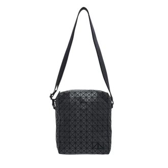 Issey Miyake Cross Body Bags, unisex, Black, Size: ONE SIZE Voyager Reflector Geometric Panel Shoulder Bag