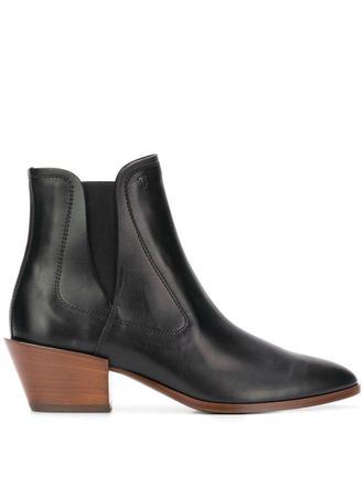 Tod's puntige enkellaarsjes - Zwart