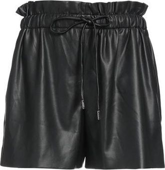 Moschino PARTES DE ABAJO - Pantalones cortos y bermudas en YOOX.COM