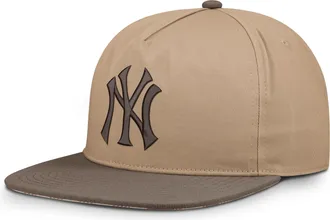 Nike New York Yankees Statement Nike Mens MLB Adjustable Hat in Brown | NB650IEBNK-NT6